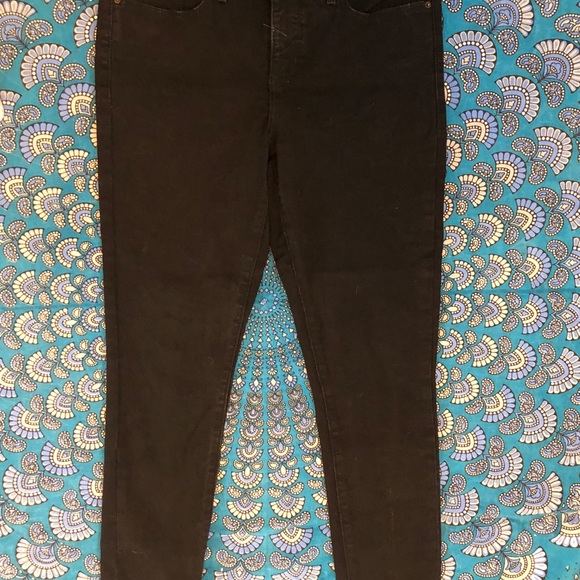 Levi’s black shaping skinny jeans (311) - Picture 2 of 5